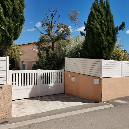 Bed and Breakfast Les Cigalous Restinclieres Esterno foto